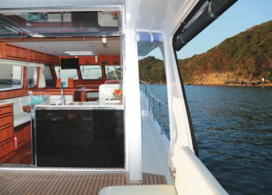 Reports from owners of the smaller Integrity 330 are that the hull performs exceptionally well in a sea and is a pleasure to drive. Top speed is 10.5 knots from the 6-cylinder, 6.