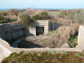 There was also a naval radar site placed alongside in a V206 bunker.
