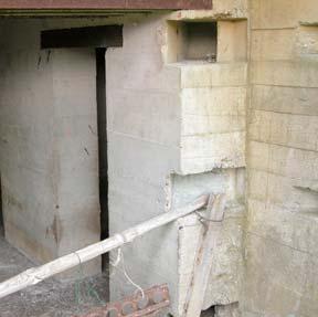 The embrasure in the casemates limit the guns range a traverse of 60 0, but if necessary the guns could be