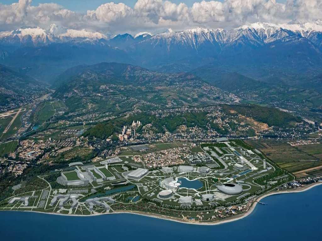 In the Russian resort of Sochi on the Black Sea comes to an end build a massive sports complex.