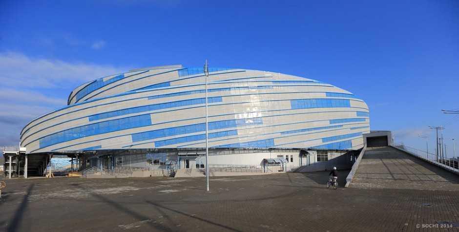 Small Palace Ice / Oddball Arena, Sochi 2014 "Oddball" in Russian means hockey puck. So the name immediately reveals the function of the object and the Russian character of the Games in Sochi.