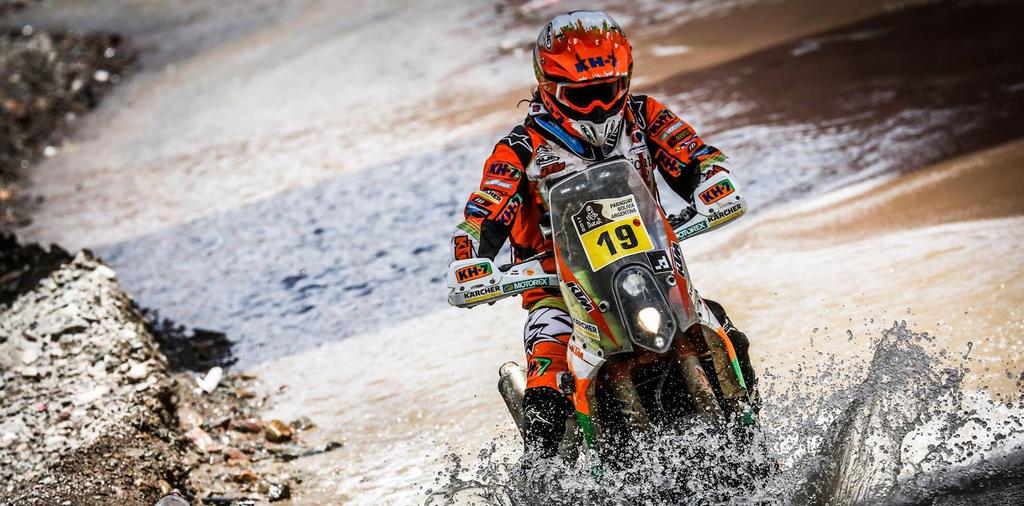 AN INTERNATIONAL EVENT 77% awareness of the Dakar Rally 37M TV viewers in the sampled countries 4,4M Direct audience in million (Number of spectators) 2014 90% 77% 3,6M 50% 46% 27% 17% 63M 37M 2,5M