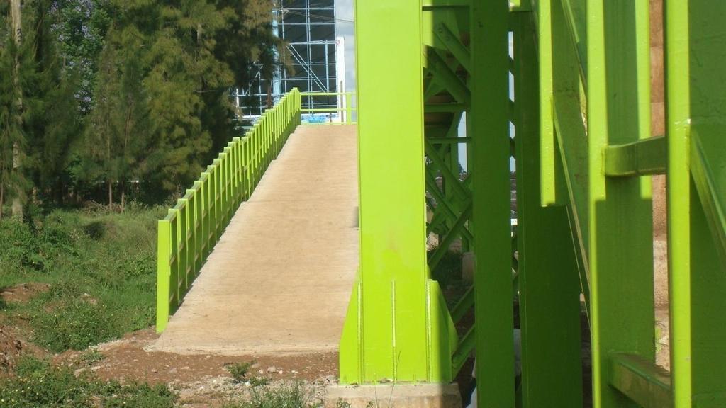 Picture 45: One approach on Muthaiga Pedestrian Footbridge with uncompleted walkway Source: Author, 2012 4.7.