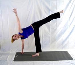 Preparation Postures Half Moon (or half moon against the wall) From triangle on the right side (right hand down), drop left hand to the floor.