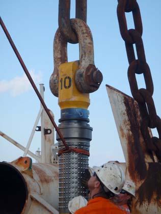 Because surface buoys were not used, it was not necessary to install the mooring just before hull arrival.
