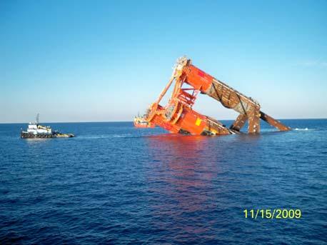 OTC 21018 11 vessel and then transferred to the AHTS vessel. Rather than have twelve long fairlead chains, the project utilized three work chains, or Z-chains to facilitate the hookup.