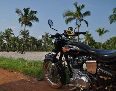 YOUR TRIP IN 9 STAGES Matara Colombo International Airport [170 km* 3/4H riding]: If your
