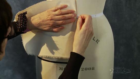 Module 4 Drape-Mark-True Front Yoke Step 3 Align the waistline mark on the muslin at center front and at the