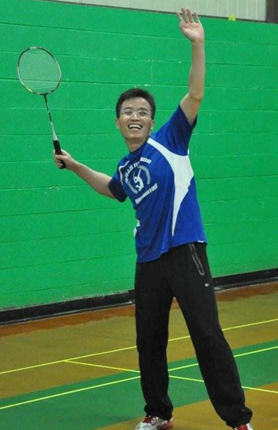 Page 5 Rackets & Rallies An interview with John & Mark Chang By Mike Hacker (interviewer) Below is a written interview with a father & son who are members here at Rally Niagara Badminton Club.