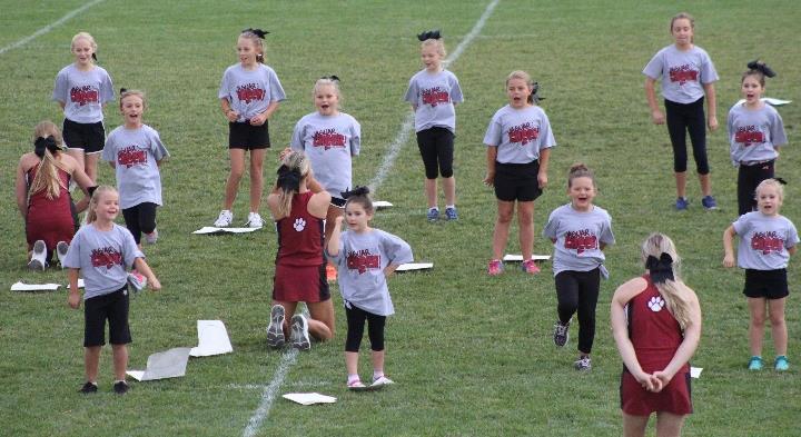 Thirty-four Lil cheerleaders attended the camp.