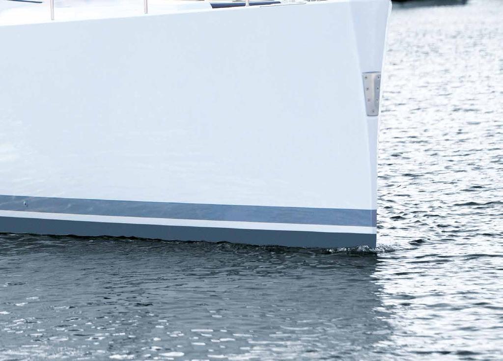 Grey option Lago Grey option Classic Dark Blue option hull & waterline painted