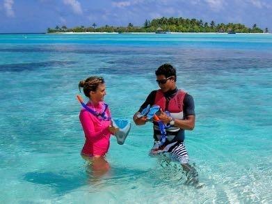 DISCOVER SNORKELING LESSONS FOR BEGINNERS Feeling a bit confused about the whole snorkelling thing? No problem.