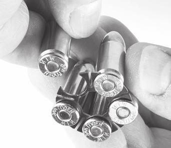 SPECIAL INSTRUCTIONS FOR 9MM MOON CLIPS 9mm revolvers require special moon clips to extract the cartridges using the ejector rod because this type of