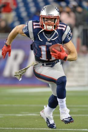 PATRIOTS KEY CONTRIBUTORS OFFENSE WR Danny Amendola (FA-STL, 13) Amendola tallied a season-high 131 yards on 10 catches against the Dolphins on in Week 15 It was his third 100-yard game this season