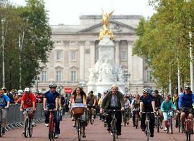 The Cycling Revolution A Cyclised City -