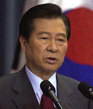 Kim Dae-Jung Kim Jong Il A softening of the previous animosity began to take place as a result of the first ever summit in