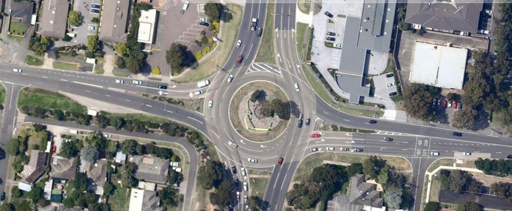 Roundabout examples lane markings