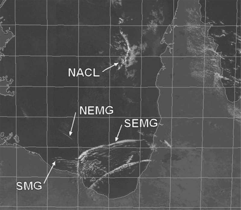 The southerly Morning Glory was associated with the trough line (marked by a dashed curve) as the line crossed over the southern gulf.