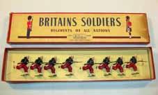 (no officer) in original Regiments box ( M, Box G) (8).
