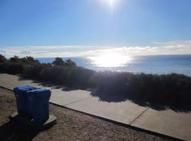 MALIBU BLUFFS PARK OVERVIEW Land-Use Malibu Bluffs Park is a City owned 10-acre park with 2 baseball/softball fields, 1 soccer field, picnic areas, community center, restrooms, maintenance building,