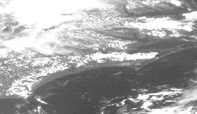 The detection of this boundary separating the cloud-free and cumuliform clouds is possible using either VIS (cumuliform clouds are seen as white pixel values) or IR (white to grey pixel values)