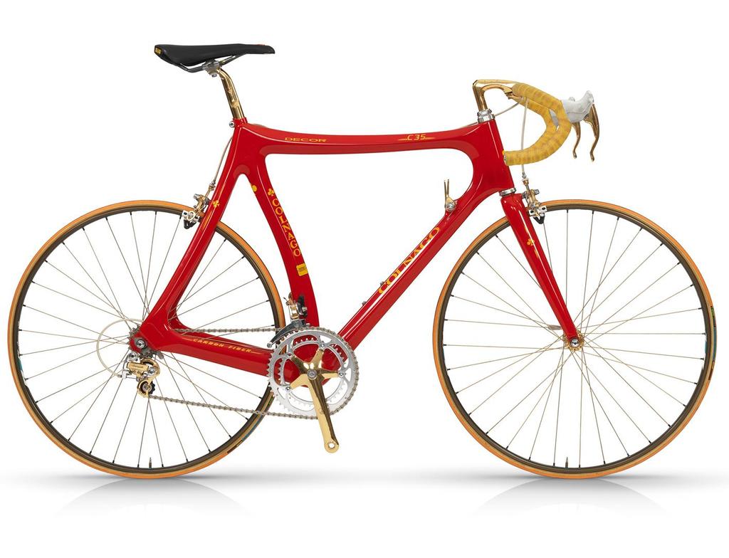 THE BLACK GOLD Subsequently, the marriage between creativity and technology lead to the creation of the Colnago C35 a frame made to celebrate the first thirty five years of the Colnago as a company,