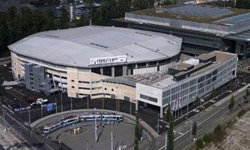 Zurich: A golden opportunity for Swiss volleyball Infobox Zurich & Hallenstadion Zurich is Switzerland s largest city with almost 400,000 inhabitants and at the same time its financial and economic