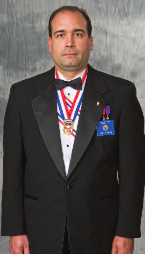 Social Baldric (Worn under the coat, from right shoulder to left hip) Lapel Pin (The only pin worn on the lapel is the official pin of the Fourth Degree, which is available from KnightsGear.