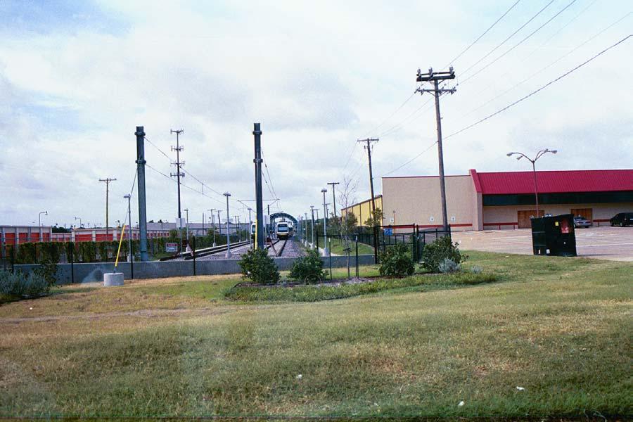 E-3 McKinney Line 01 4 of 15 July 2003 Plano Looking South at