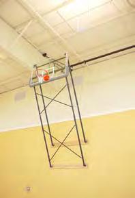 transfers the load of heavy play through the backboard to the structure Three point wall mount series is compatible with GARED S complete backboard line 4/0 upper safety chains with heavy malleable
