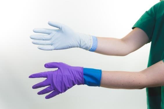 Critical aspects of the safe use of personal protective equipment TECHNICAL DOCUMENT Helpful hints Consider providing the PPE user with single-use cotton socks to improve working conditions.