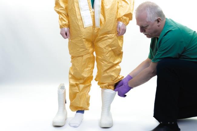 TECHNICAL DOCUMENT Critical aspects of the safe use of personal protective equipment Helpful hint Tape the boot covers to the coverall legs at the widest part of the calves so the feet can easily