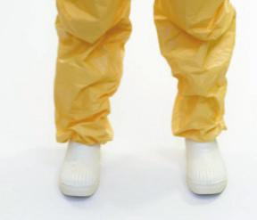 Combined with: Combined with: Boots [+/+] Clogs Boots Clogs* * In a clinical setting, only coveralls with an integrated foot section can be combined with