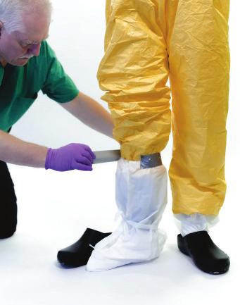 TECHNICAL DOCUMENT Safe use of PPE in the treatment of infectious diseases of high consequence [+/ ] Option B2: Boots are additionally covered by boot covers No practical experience on potential