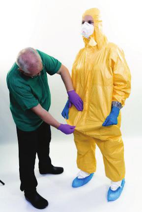 TECHNICAL DOCUMENT Safe use of PPE in the treatment of infectious diseases of high consequence Steps 8 and 9: Zipper and flaps Make sure that the flaps are properly closed and form a