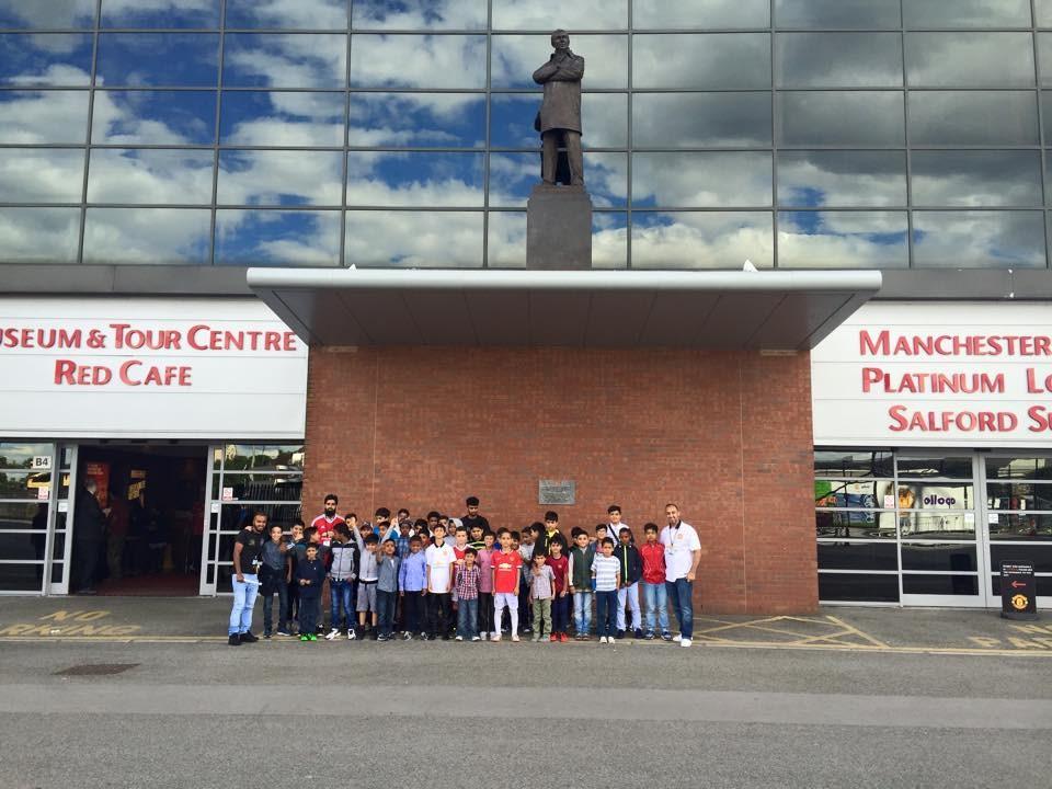 P A G E 6 Museum &Stadium Tour Over 50 young people attended the trip to Manchester United Museum After a phenomenal period taking part in our summer football boot camp, YSG decided to treat the