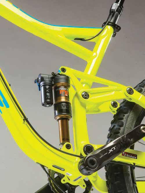 compliance and big-hit control that handled everything we could throw at it. The bike s air-sprung suspension combines with the single-pivot design to provide a feel that s somewhat bottomless.