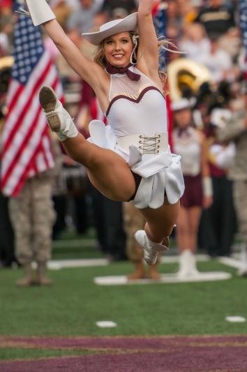 Dear Prospective Strutter, Thank you for your interest in becoming a Texas State Strutter!