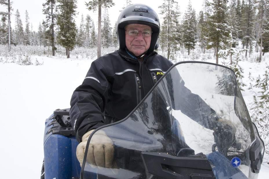 Published Jan. 24, 2018 at 09:46PM Bill Inman, vice president of Moon Country Snowbusters, a nonprofit club that grooms for snowmobiles, rode his quad on the trails near Wanoga Sno-park Jan. 19, 2018.