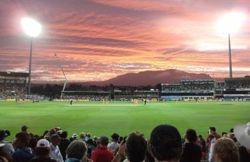 It is the premier site for Cricket and AFL in Canberra and plays home to the state teams, the ACT Comets and Meteors.