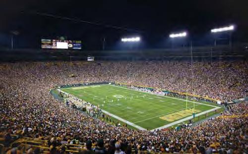 PACKERS TEAM NOTES 284 AND COUNTING Another packed house at Lambeau Field against the Ravens brought the stadium s consecutive sellouts streak to 284 games (268 regular season, 16 playoffs).