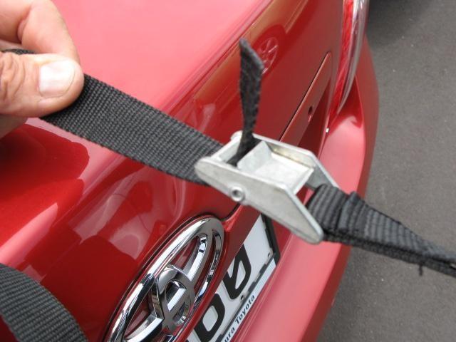 CAUTION: EZIGRIP recommend making a half hitch at the buckle to enhance the safety of the strap.