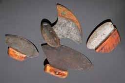 Item number: Fry0100 Item Number: Fry0100 Category: Ulu Period: 1900-1925 Materials: Wood, steel and musk ox horn. Description: These ulus are of the style utilized on St.