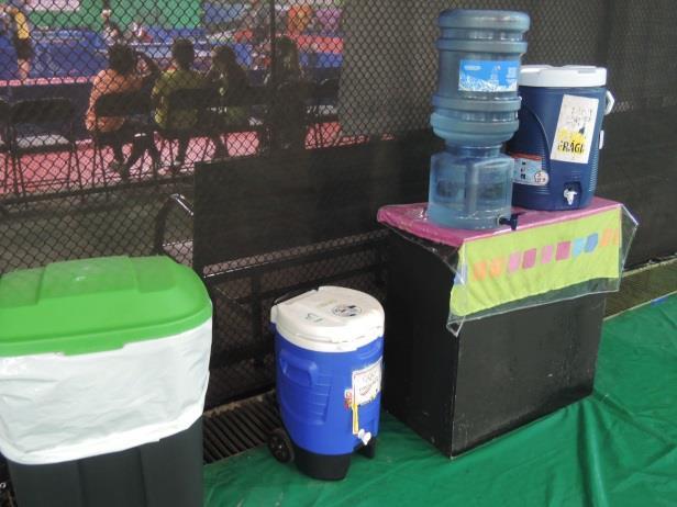 Water was provided for everybody in the venue.