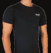 Compression Jerseys COMPRESSION JERSEY (S/S) Compression T-shirt in 84% polyester and 16% elastane.