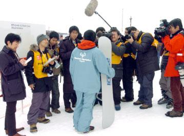 newsgathering in principle. SONA coordinated with the prefecture for matters such as camera positioning and reporting areas. The MMC was in charge of media coverage of the Japanese Prime Minister.