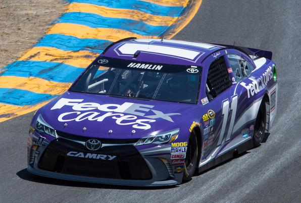 organizations, FedEx Racing has touched the lives of thousands of individuals and offered much needed support in the form of charitable contributions and the volunteerism of FedEx team members.