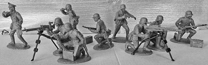 WWII German Infantry Rifle Assault Section EXPGRM01 (9 figures) Armed with rifles, schmeisser sub-machine gun, late-war sub-machine guns, grenades and light machine gun. Cast in gray/ green color.