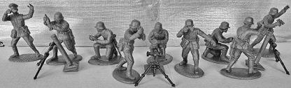 00 WWII German Infantry Rifle Defense Section EXPGRM02 (9 figures) Armed with rifles (one with sniper scope), schmeisser sub-machine gun, grenade, pistol and light machine gun mounted on tall tripod.