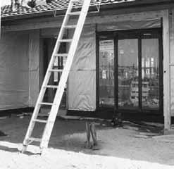 CHAPTER 2 DOING THE JOB (ROOF TILING) industrial standard access point Safe use of ladders You should make sure that the ladders you use are